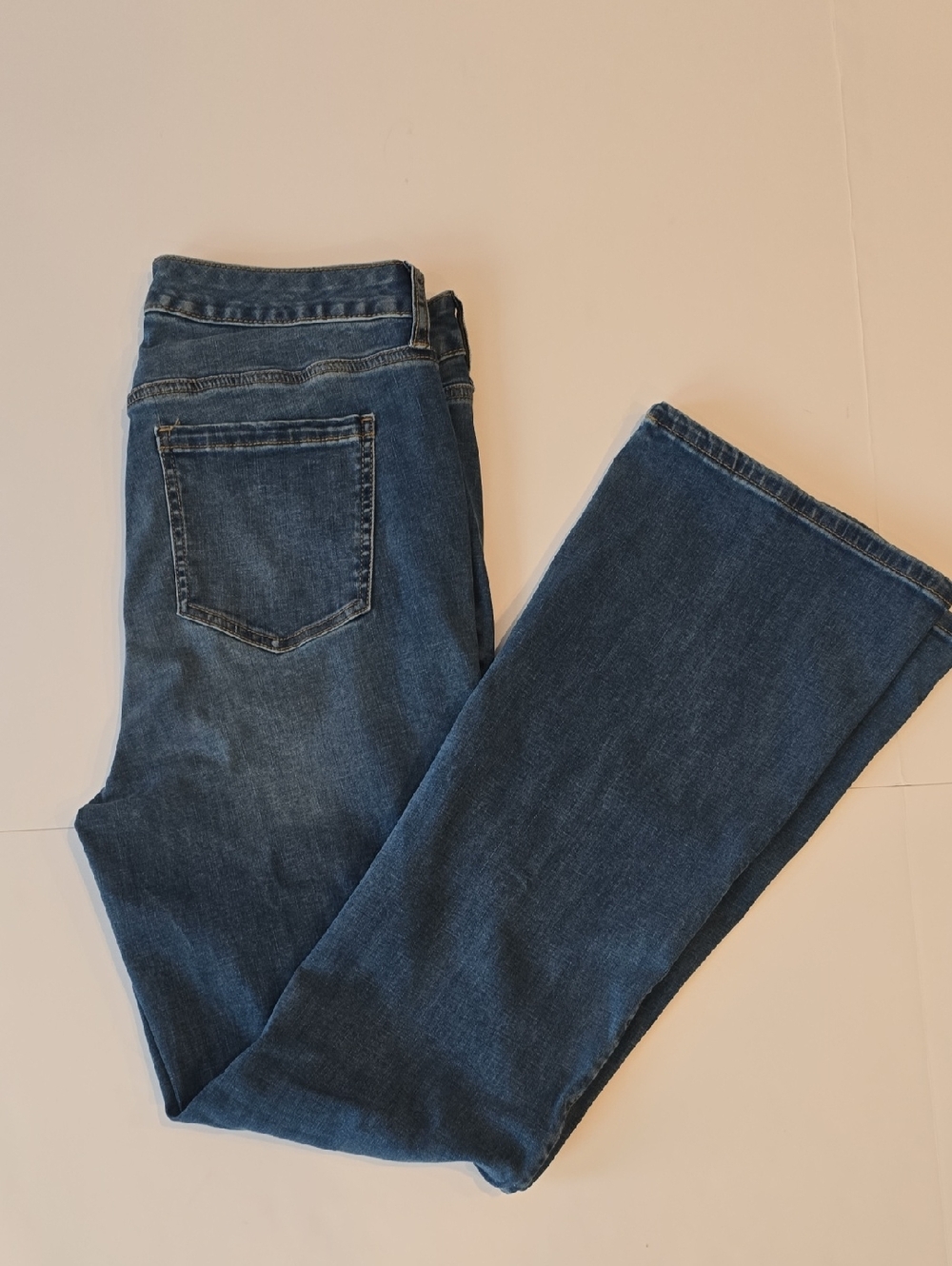 torrid Trio Fit 10-14 Dark Blue Flare Jeans J7